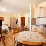 ела 4* Банско