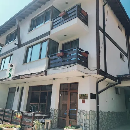 Ela Bansko