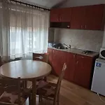 Ela Guest house 4*